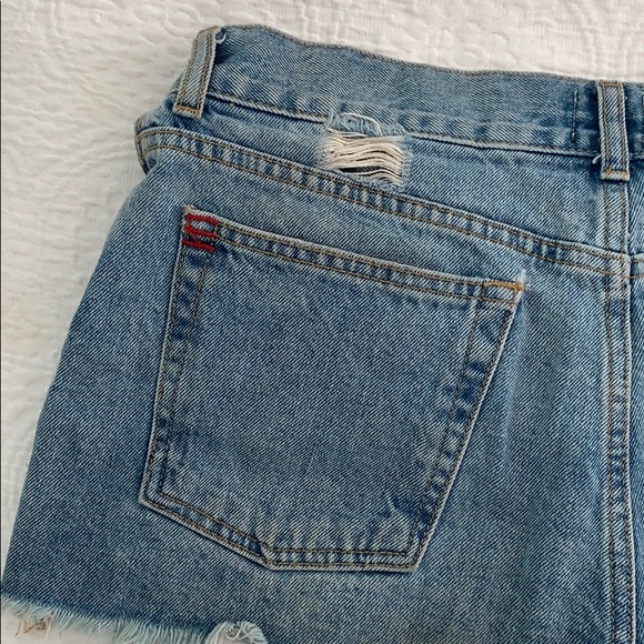 BDG High Rise Girlfriend Shorts (29) - Picture 9 of 10